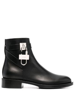 bota givenchy cadeado